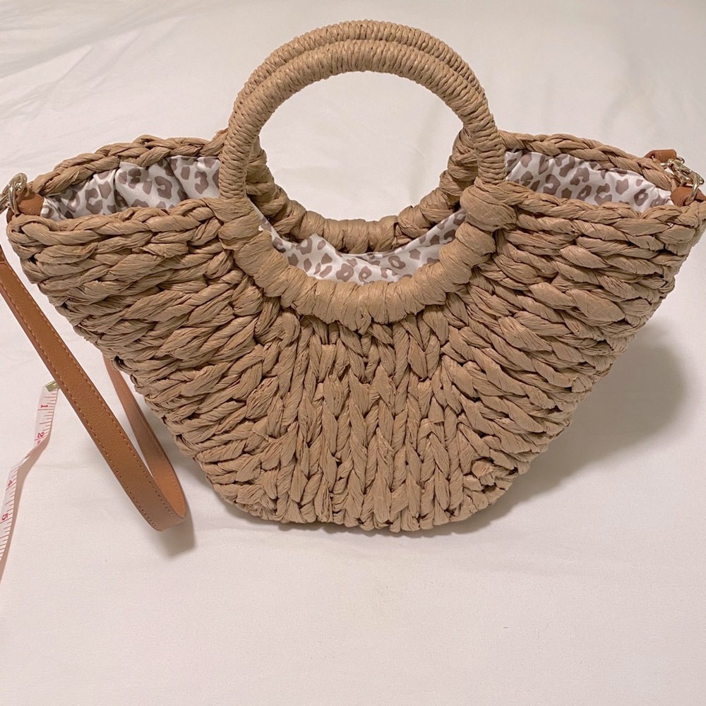 Straw Purse with Crossbody Strap